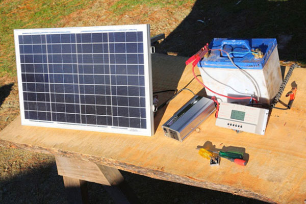 img/RV and offgrid solar panels